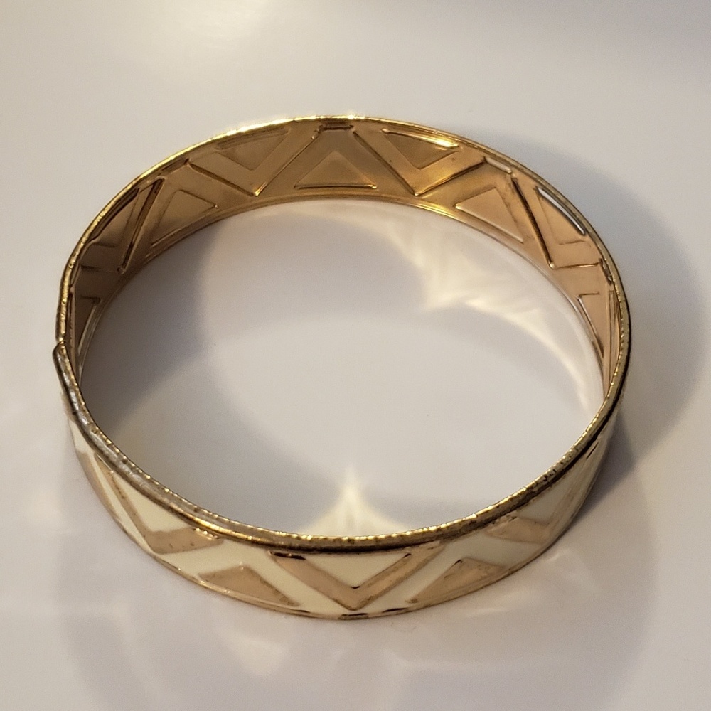 Bangle Bracelet - Picture 2 of 2